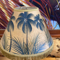 Simple Palm Shade - 16 Inch Medium